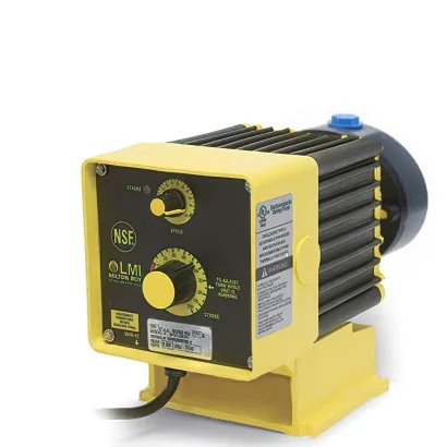 Bomba dosificadora de químicos LMI B131-368SI 50 PSI 4.5 GPH Válvula 4F