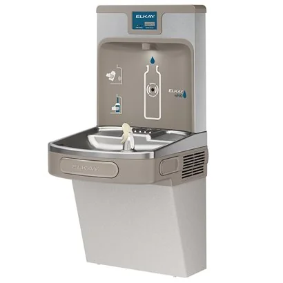 Elkay LZS8WSLP Estación de llenado de botellas EZH2O mejorada de Elkay y enfriador ADA