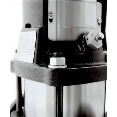 T6 XE20-1 Bomba multietapas vertical 2 H.P 2" 6 l.p.s.